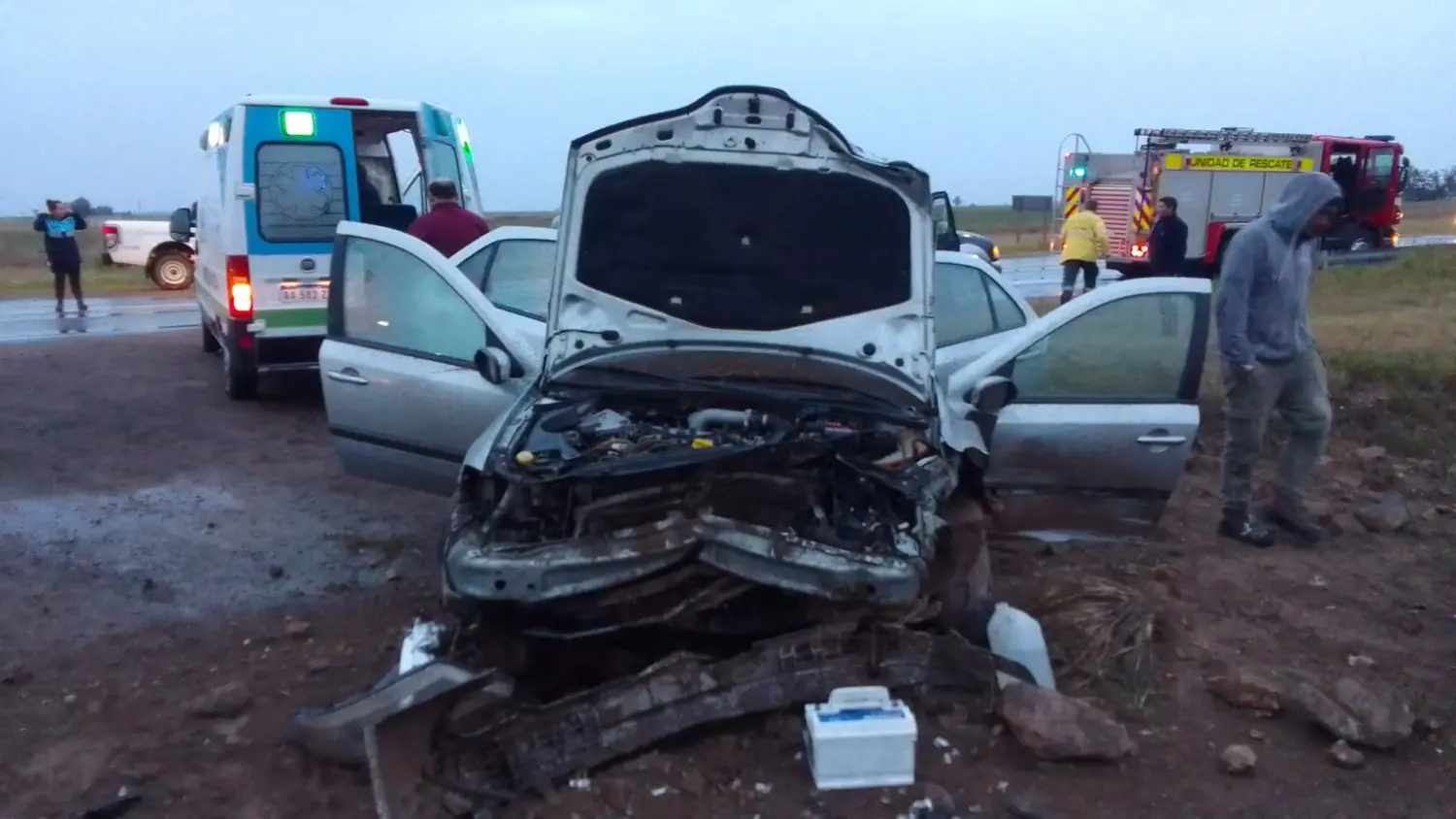 Tres heridos en un despiste en el cruce de rutas 3 y 72
