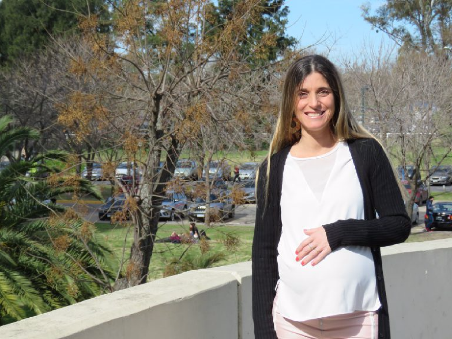 Primera cirugía fetal de espina bífida sin incisiones en el país