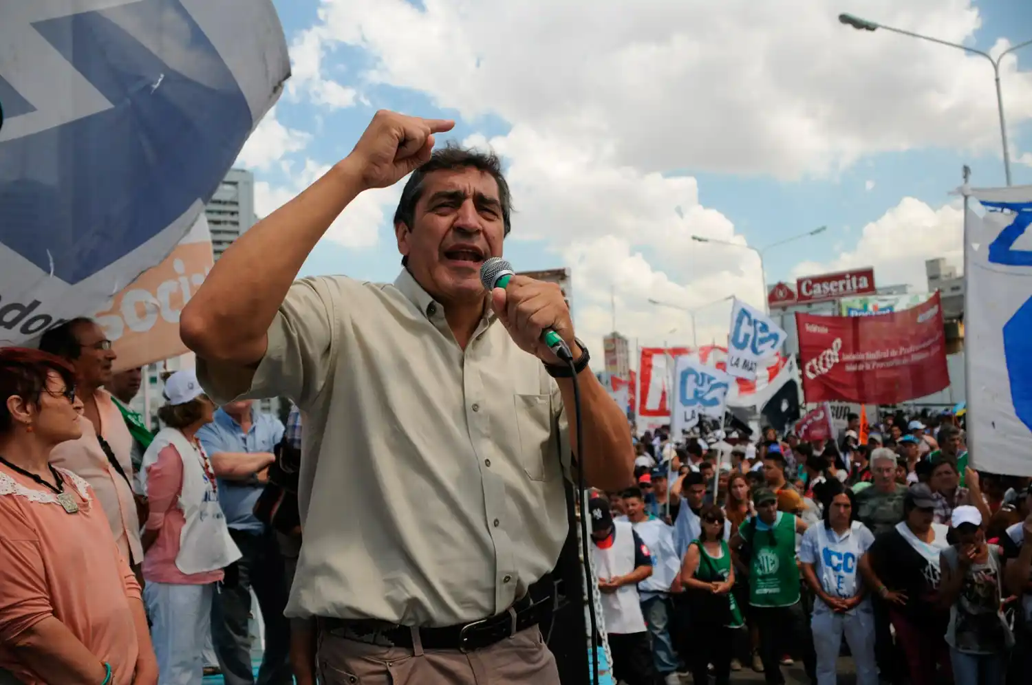 Ajuste en la política: ATE confirmó un paro nacional para este jueves contra despidos en el Estado