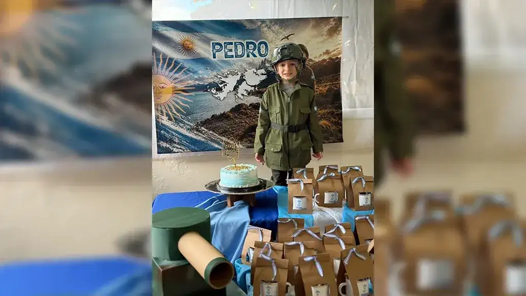 Pedro Rocchia celebró sus seis años con una temática dedicada a los héroes de Malvinas.