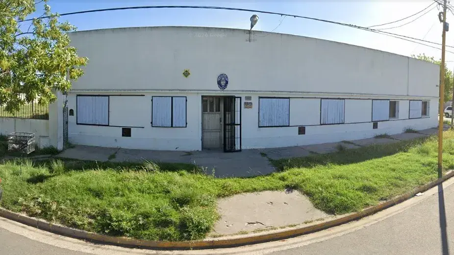 La Escuela Primaria 48 se encuentra en Santa Fe 1115