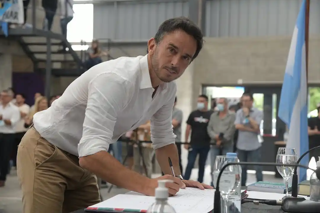 Pilar: Concejal de Juntos estrenó su banca presentando un pedido de informes contra el Intendente