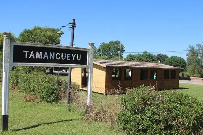 Construyeron una cabaña para emprendedores de Tamangueyú