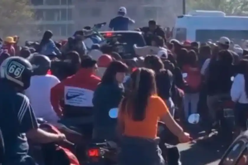 Gran operativo para dispersar una convocatoria de motos en zona oeste por la grabación de un videoclip