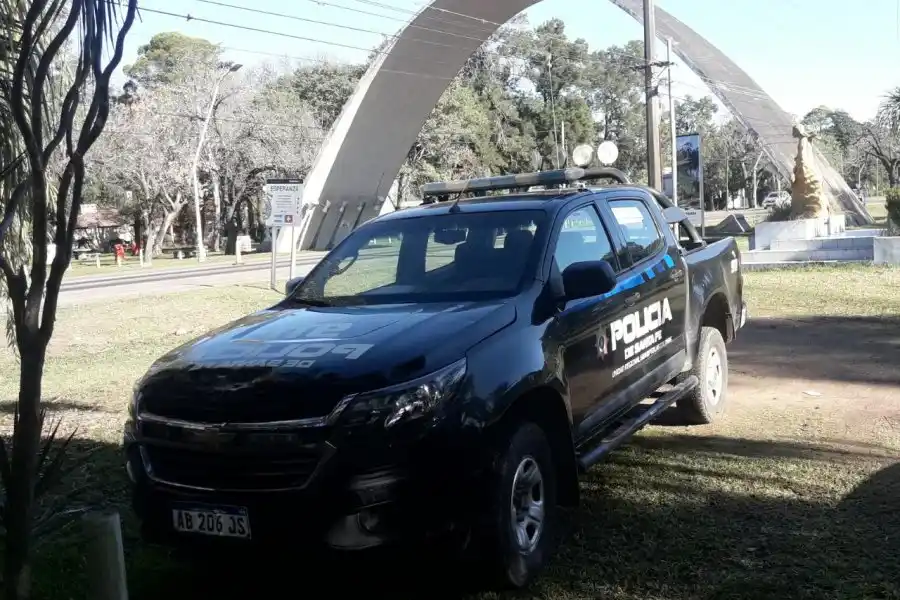 Un esperancino intentaba robar cables de la EPE y recibió una descarga: está grave en el Cullen