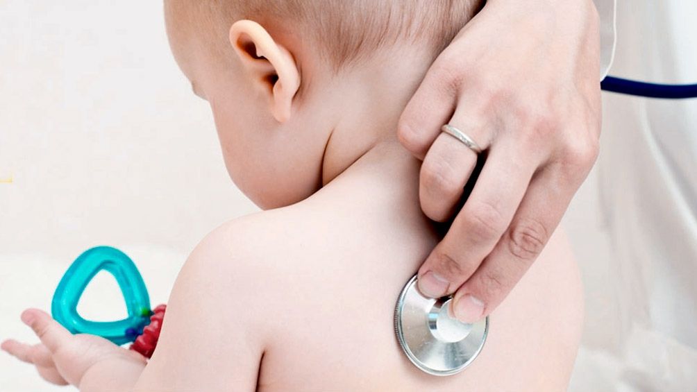 La vacuna protege a los bebés durante los primeros meses de vida