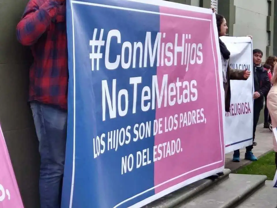 Tras la polémica por la Ley de Educación Sexual, marcharán contra la ideología de género