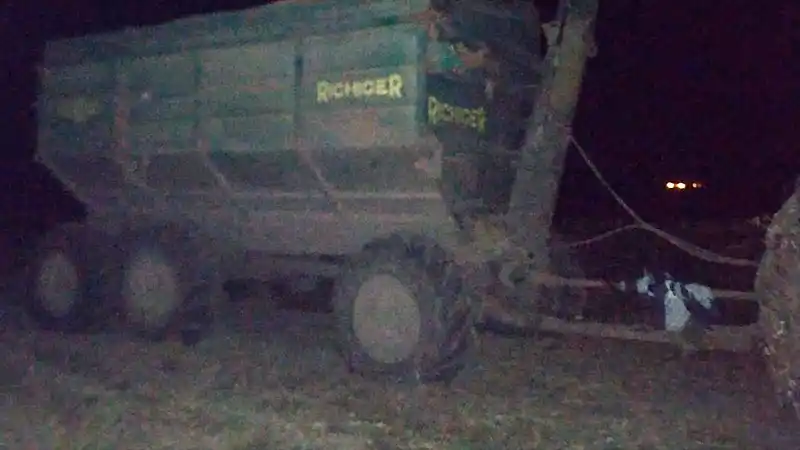 Murió un trabajador rural que fue atrapado por la toma de fuerza de su tractor