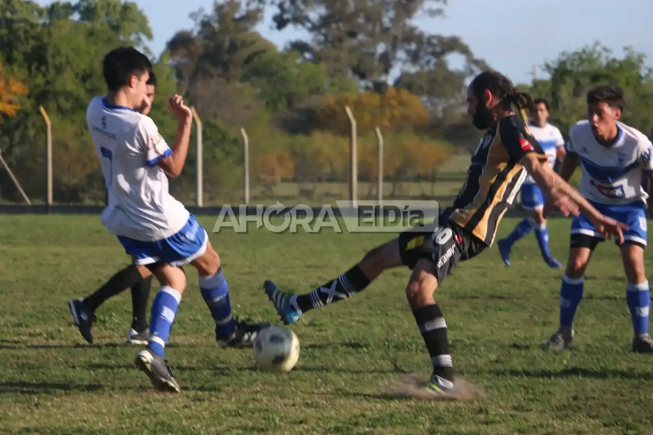 Deportivo Gurises le ganó 3 a 1 a Sportivo Larroque y es el sorpresivo líder en la B