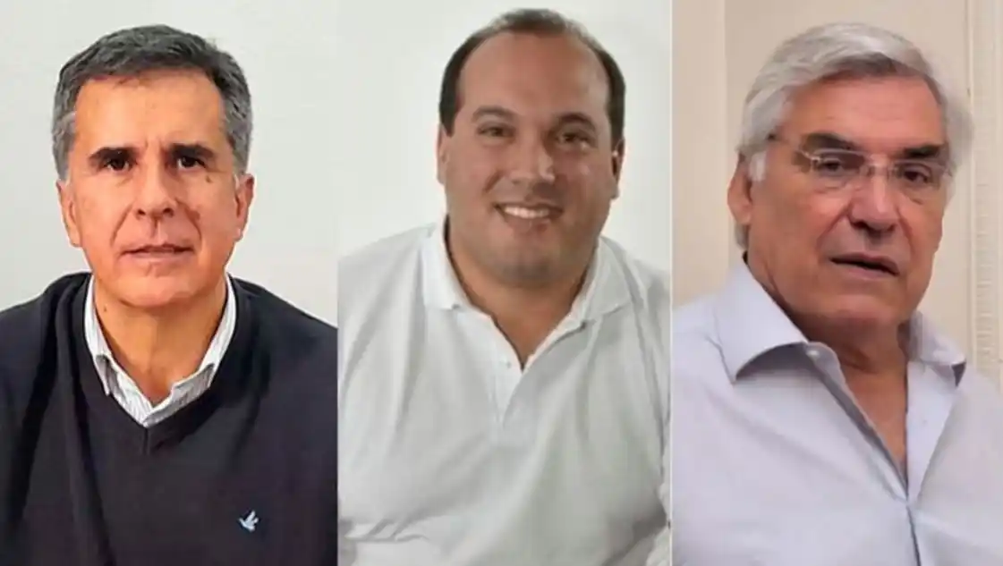 Tres intendentes bonaerenses de distintas fuerzas políticas se plantan ante Milei por la ruta 33: "Está detonada"