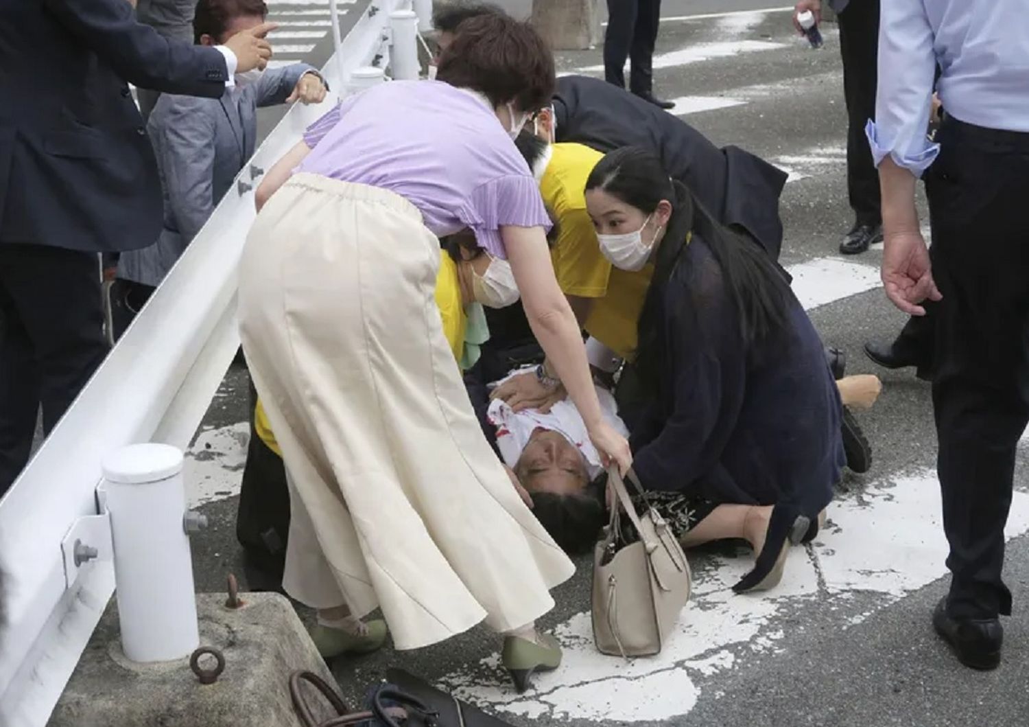 Asesinaron a balazos al ex primer ministro de Japón, Shinzo Abe