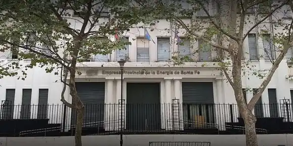 La EPE deja de cobrar facturas en oficinas comerciales: a partir de cuándo y cómo se podrá abonar