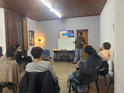 Puente a Gualeguaychú, una casa para tejer redes y acompañar a estudiantes