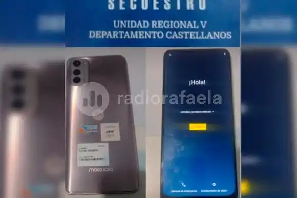 Le vendieron un celu robado y cuando se enteró, lo entregó voluntariamente en la Comisaría