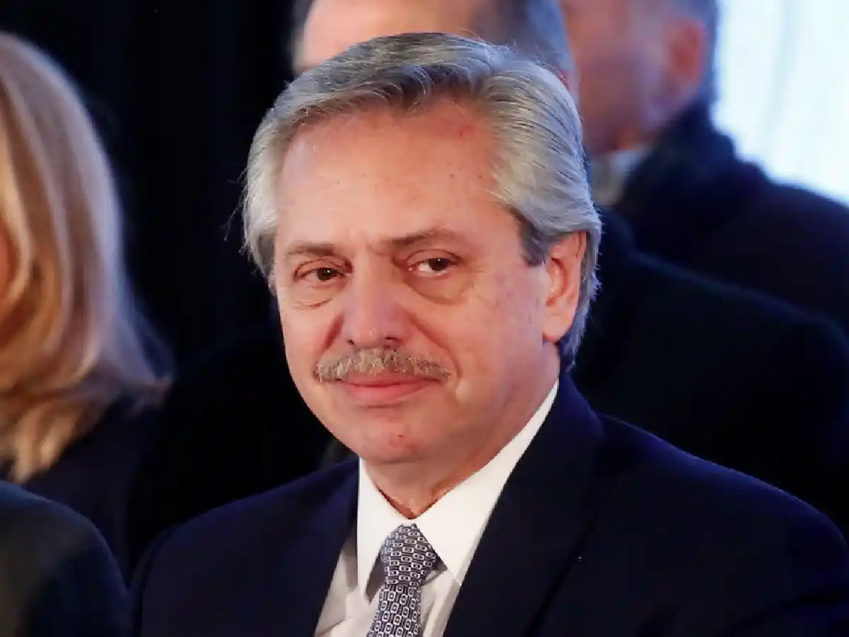 Forbes analizó la "patética economía" argentina y dio un pronóstico negativo por el peso de la deuda