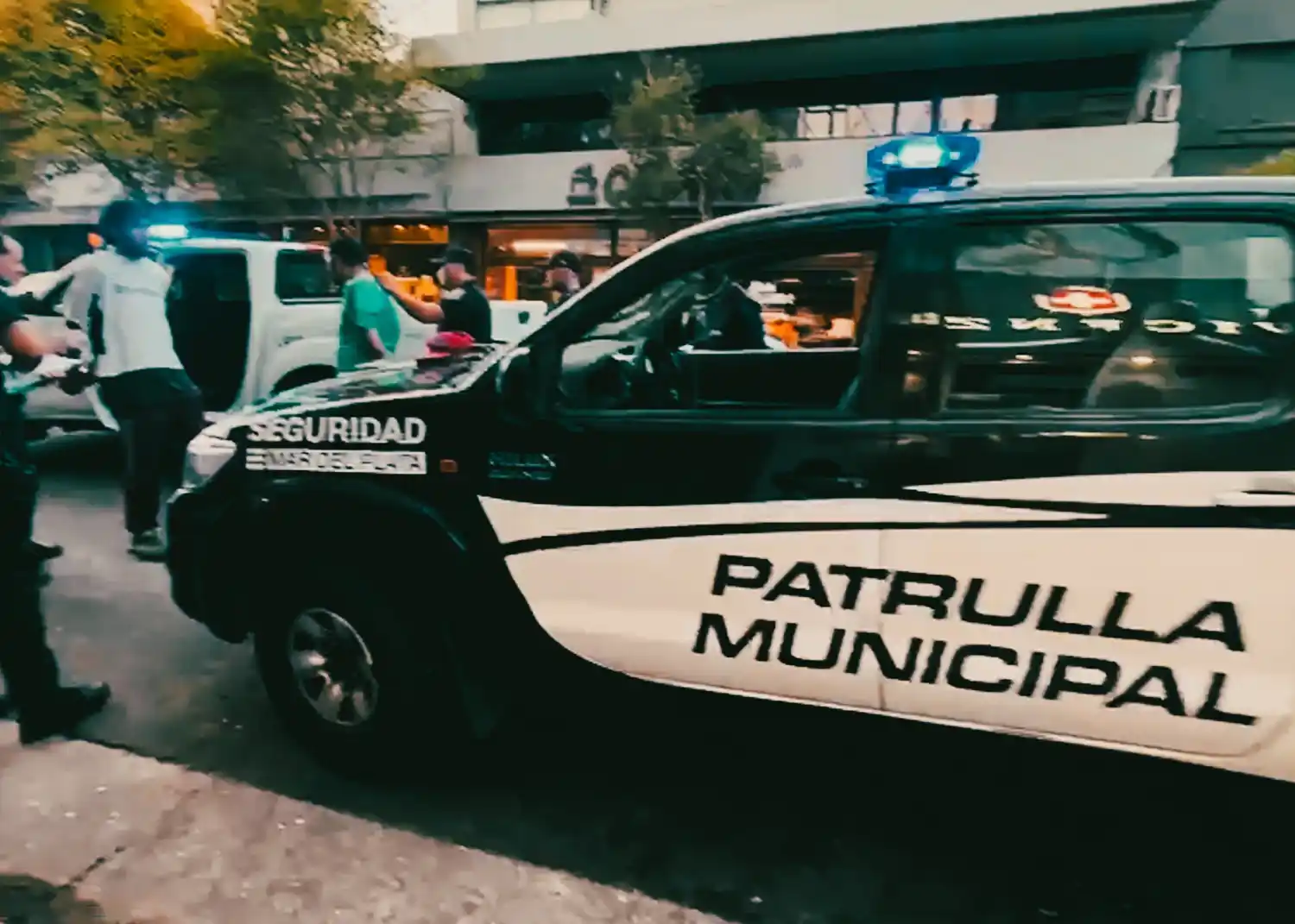 Entre sus principales funciones, Escudo Digital MGP incluiría la posibilidad de enviar fotos o videos de manera discreta al COM.