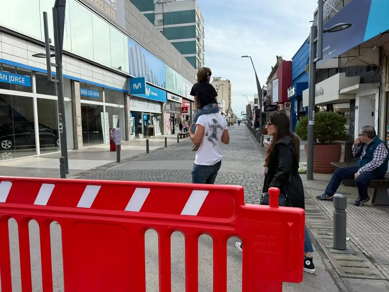 peatonal cielo abierto 17-05-25 - 5