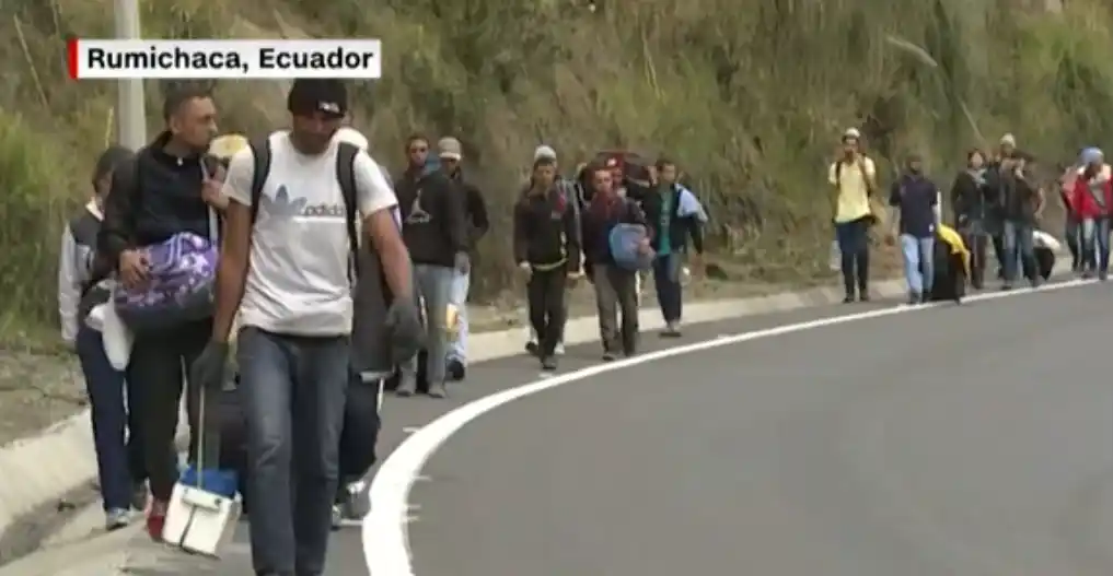 Ecuador: venezonalos ingresan de manera irregular