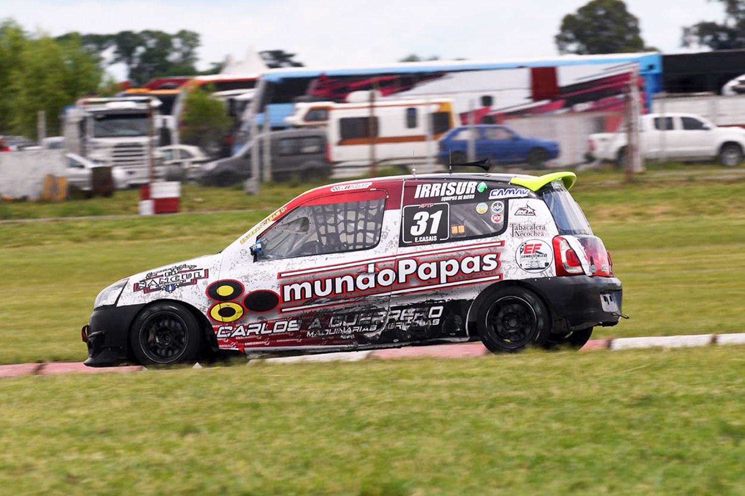 Objetivo. El que planificó Esteban Casais para continuar con el Clío, en la Clase 3 del Turismo Pista