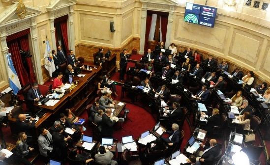 Aborto: Por dos votos se impondría el sí a la despenalización en el Senado