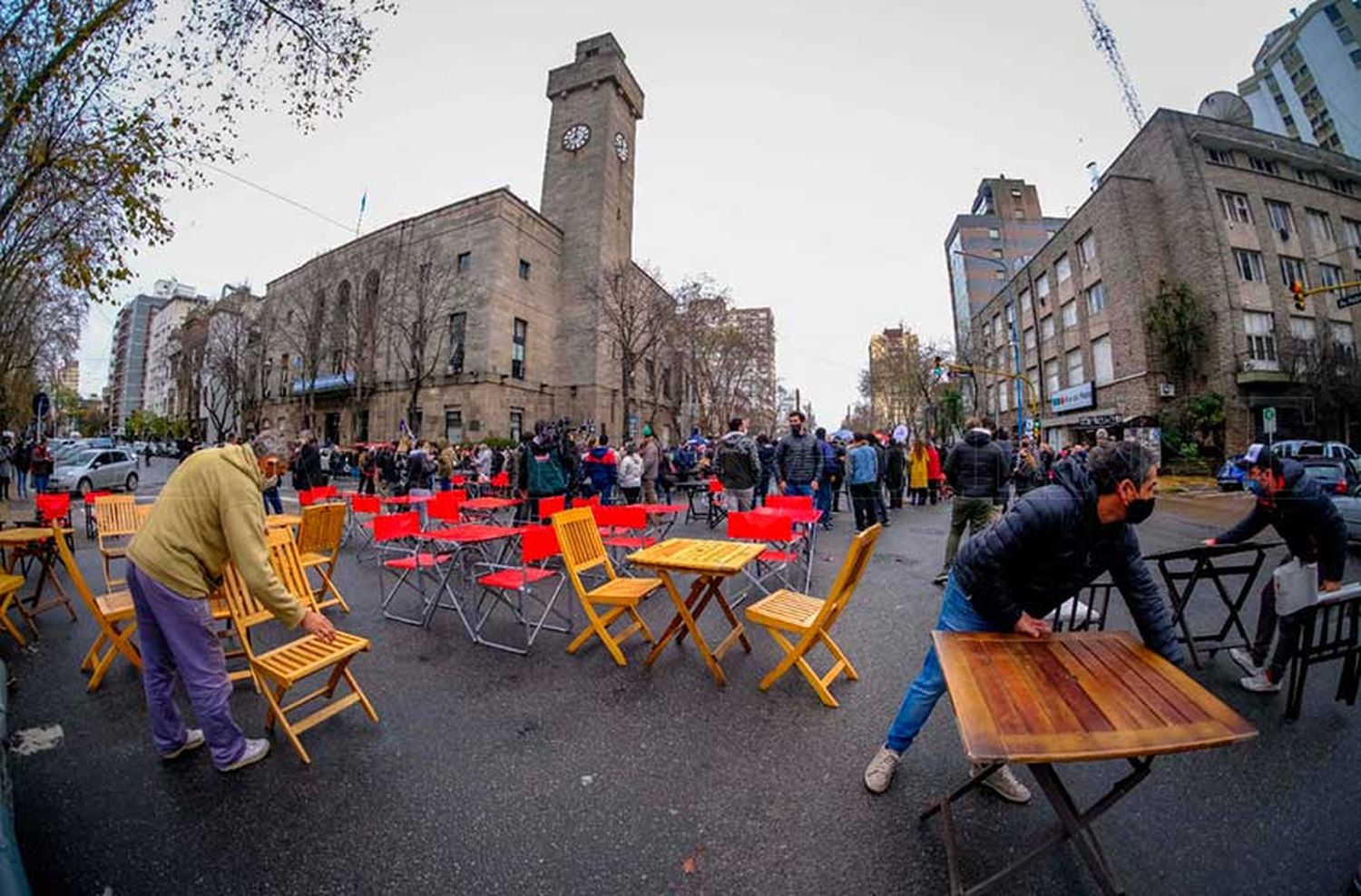 Los gastronómicos piden abrir