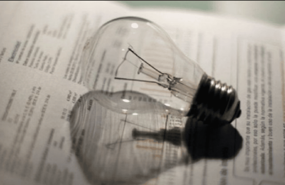 EPRE aprobó un nuevo cuadro tarifario de energía eléctrica en Entre Ríos