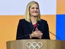 Kirsty Coventry da su primer discurso como presidenta del COI.Foto: @FABRICE COFFRINI