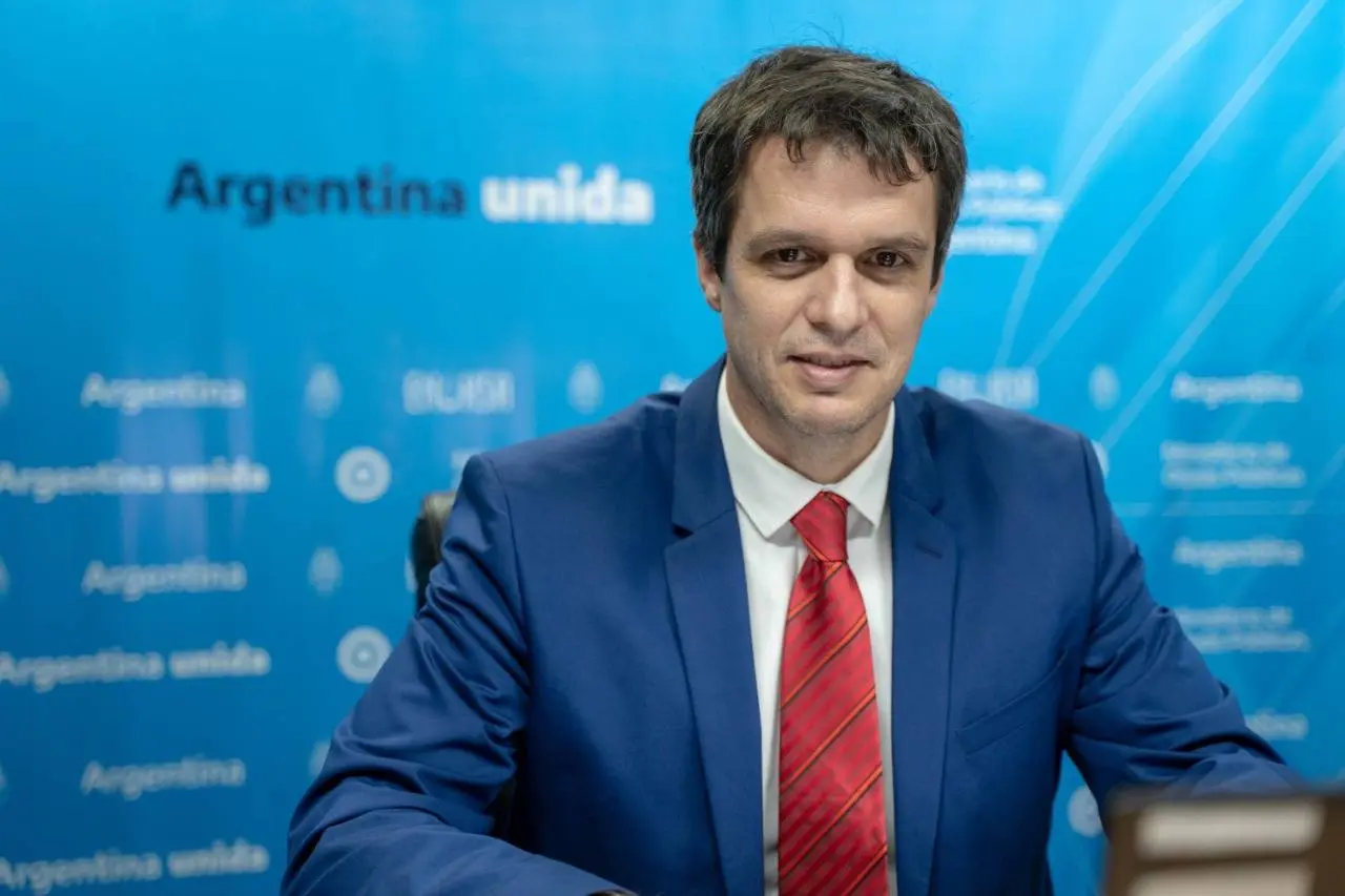 Enrique Cresto: "No es el momento de plantear objetivos personales ni proyectos electorales"