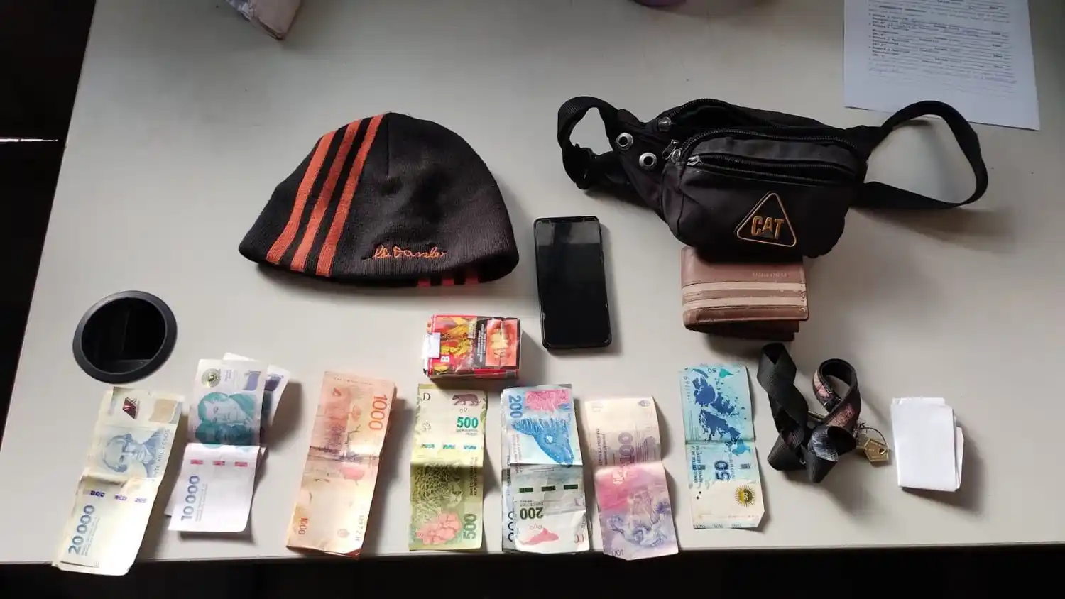 Detuvieron al sur de la ciudad a un hombre que amenazó de muerte a la suegra de una mujer que pidió un préstamo.