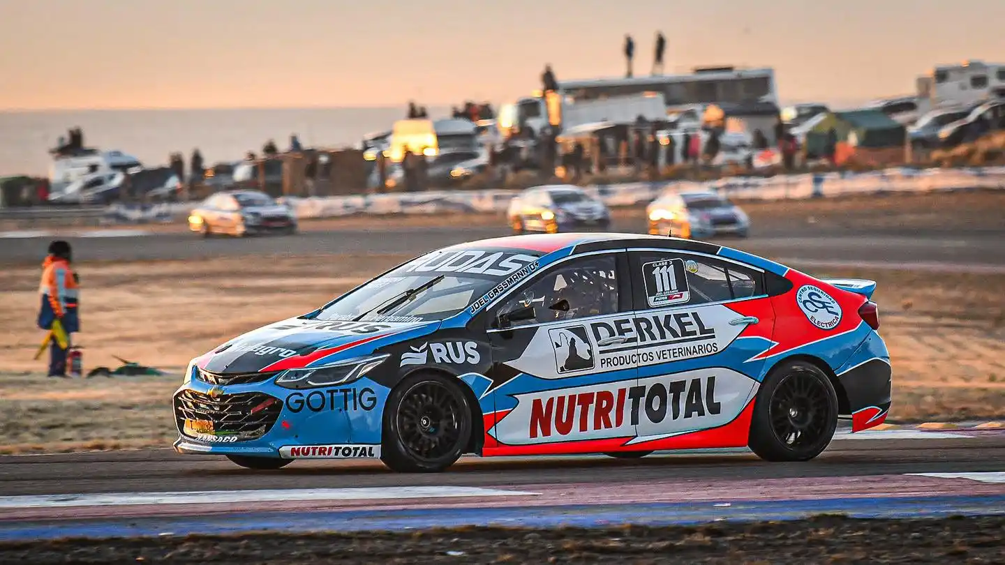 Joel Gassmann ganó en la Clase 3 del Turismo Nacional