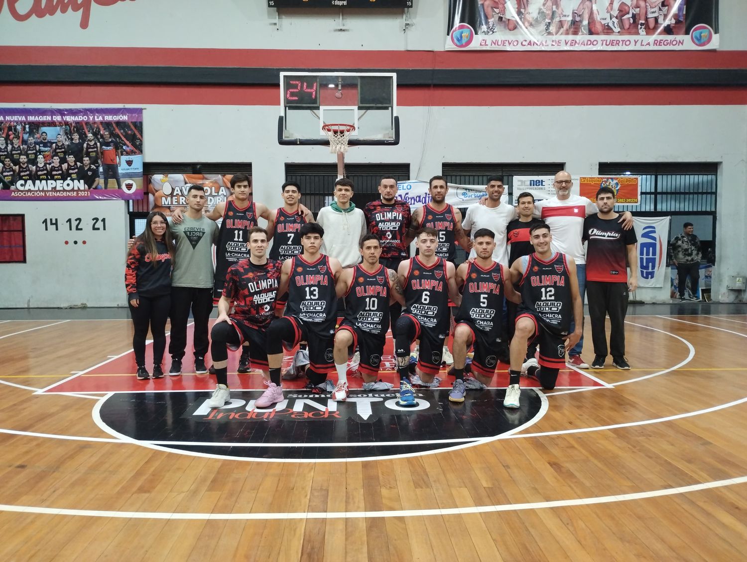 El Rojo de barrio San Martín se aseguró el "1" de la Fase Regular de cara a los Playoffs. Foto: Fabián Gallego