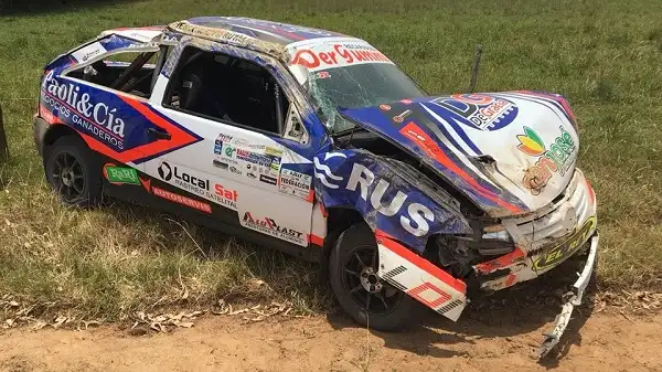 Espectacular vuelco en el Rally Entrerriano
