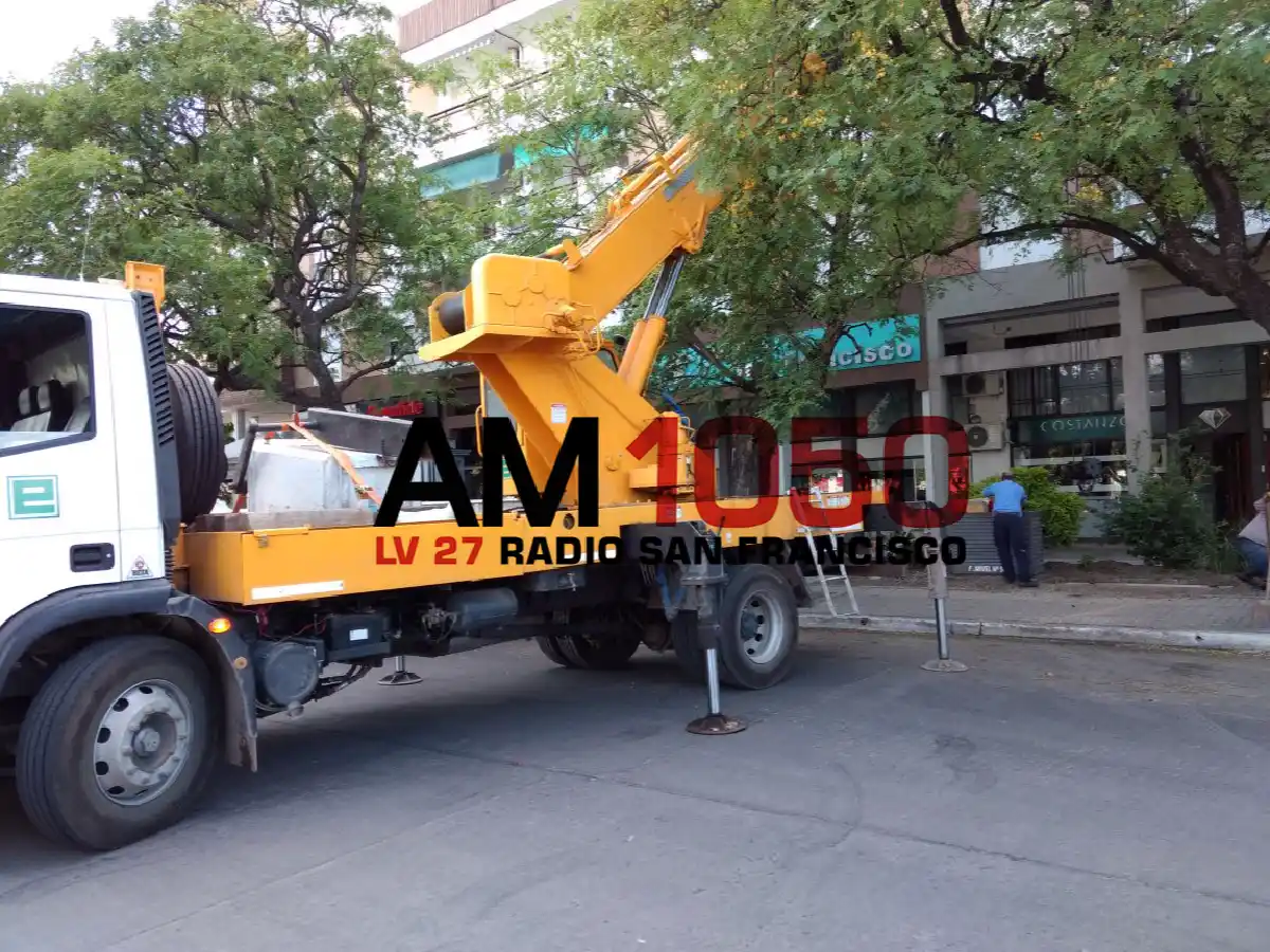 Autores ignorados atacaron instalaciones eléctricas del centro cívico