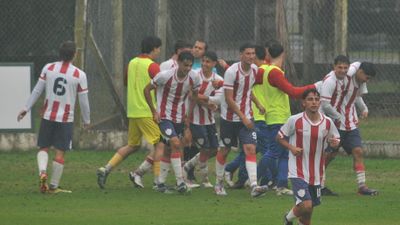Once jugadores de Antártida quedaron seleccionados para pruebas cerradas en Unión de Santa Fe