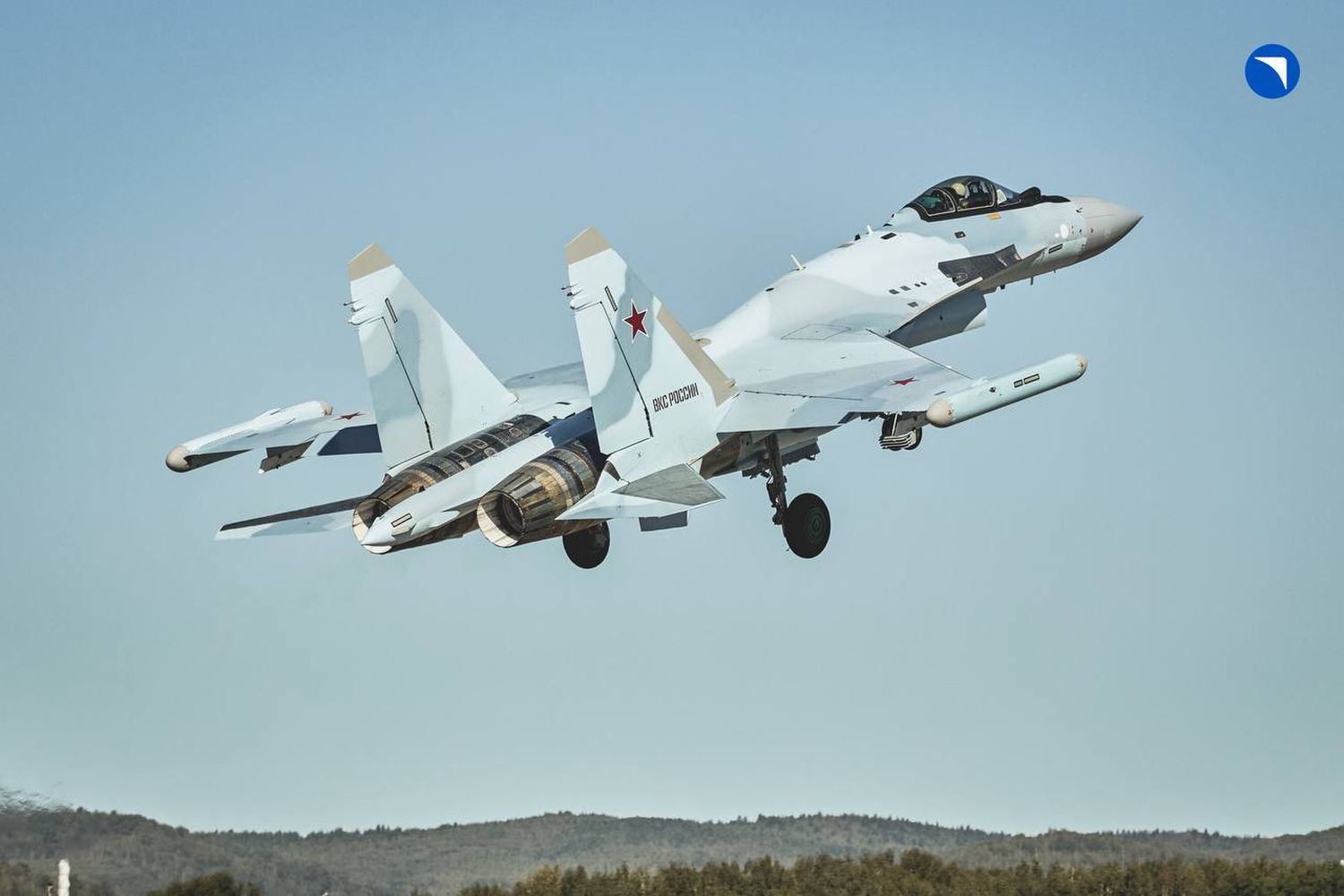 La Fuerza Aérea Rusa recibió nuevos lotes de cazas Su-57 y Su-35S