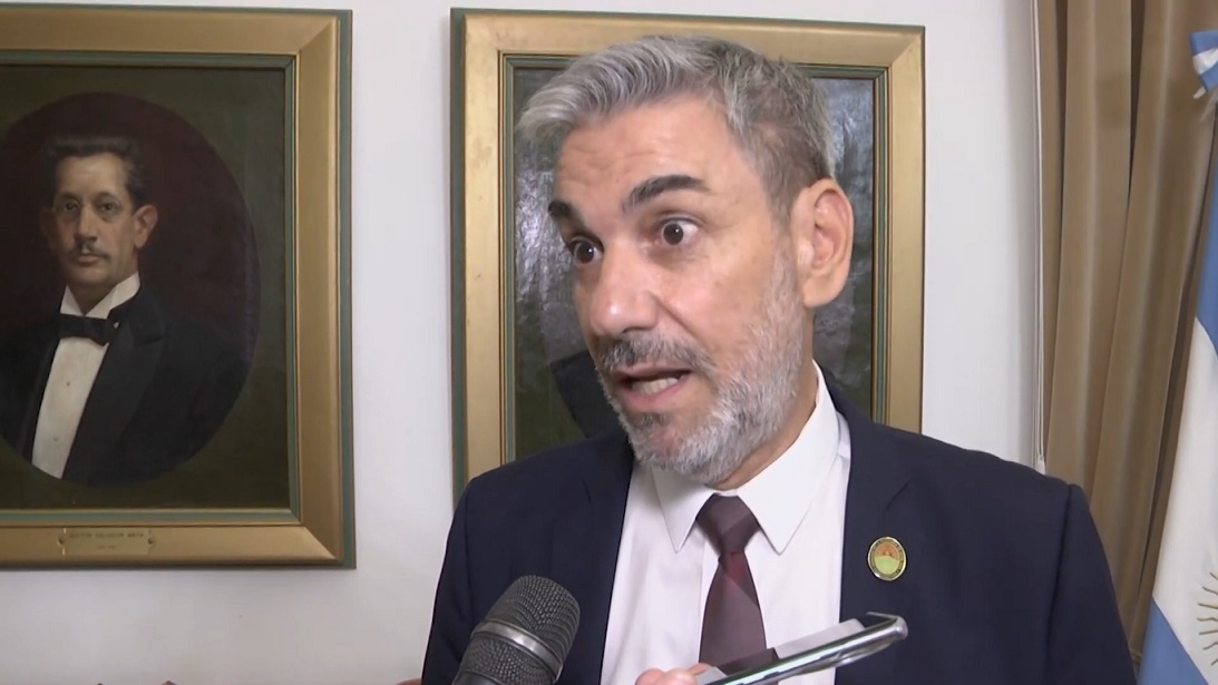 El Senado recibe al ministro Boleas para empezar a debatir el proyecto que autoriza al Gobierno provincial a tomar deuda