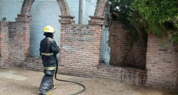 Bomberos sofocó pequeño incendio