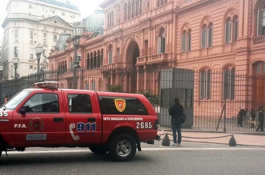 Se activó un protocolo de seguridad en Casa Rosada por una amenaza de bomba