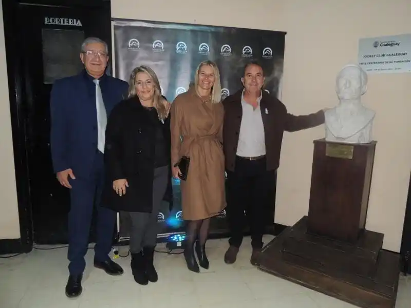 El Jockey Club Gualeguay celebró el 25 de Mayo con su tradicional cena de gala