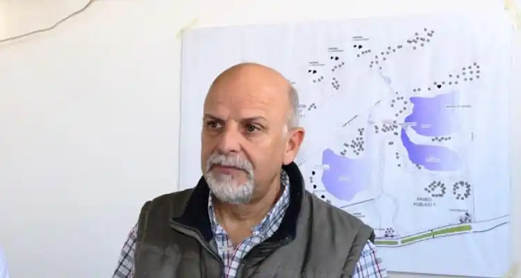 Giovanettoni aceptó la renuncia de Villafuerte