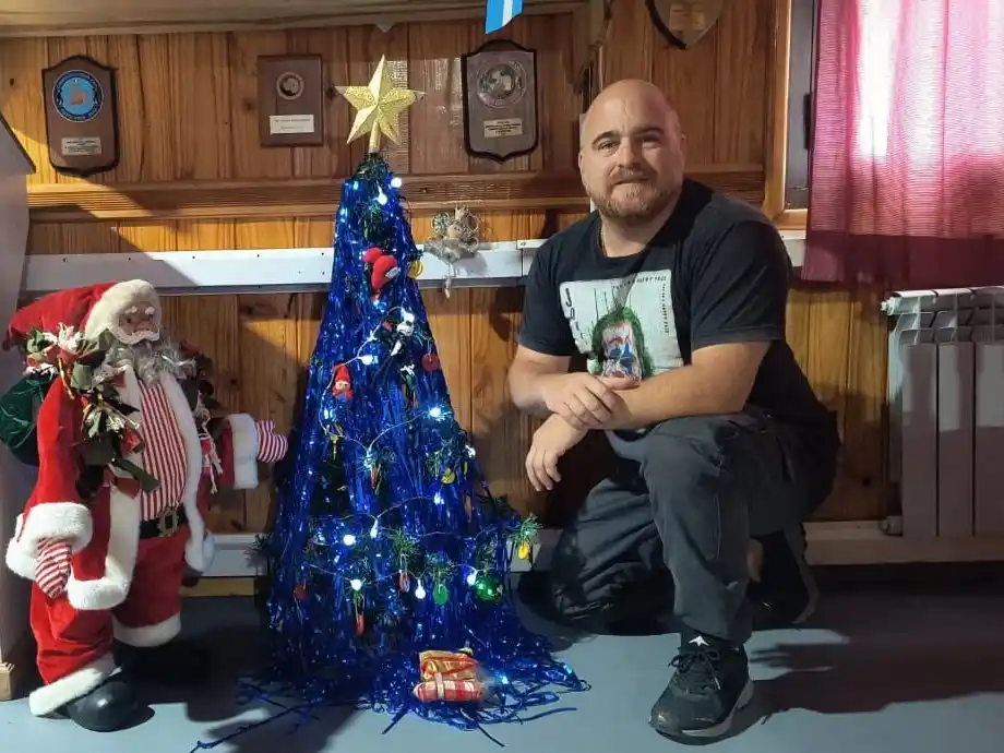 Dr. Maximiliano Perier: “Estoy feliz y orgulloso de estar cumpliendo tareas científicas en la Antártida”