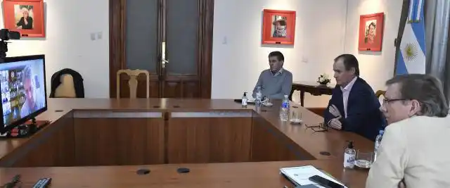 Bordet se interesó en una propuesta de política agroexportadora impulsada por el sector privado
