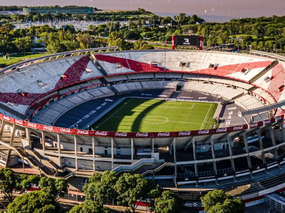 Estadio Mâs Monumental. Hogar de "Los Millonarios".