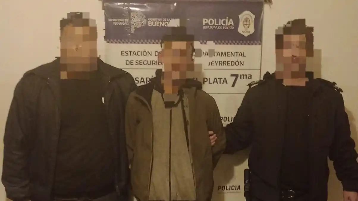 Detienen a un joven tras el robo de bicicletas en un supermercado