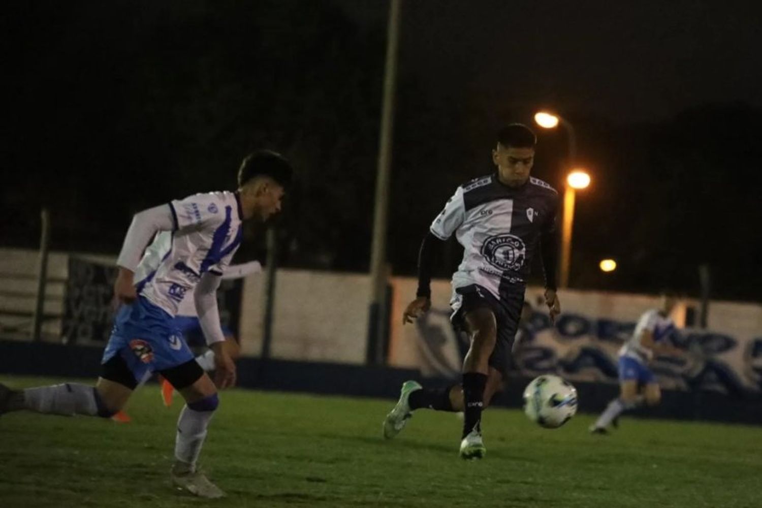 Peñarol goleó a Sportivo en Barranquitas