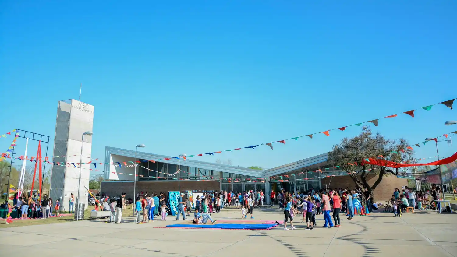 El Alero festeja su primer año con una gran fiesta