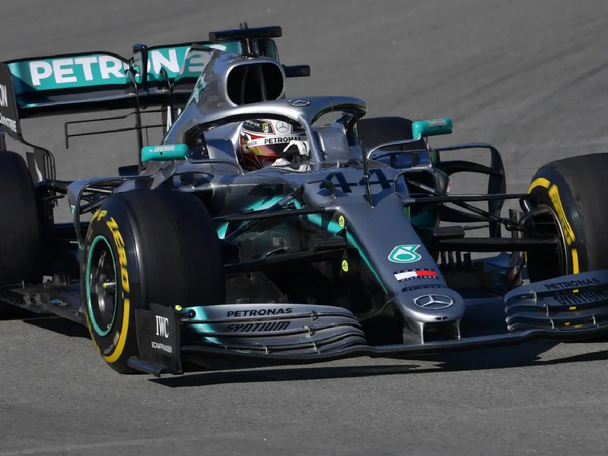 Mercedes quiere estirar su racha ganadora