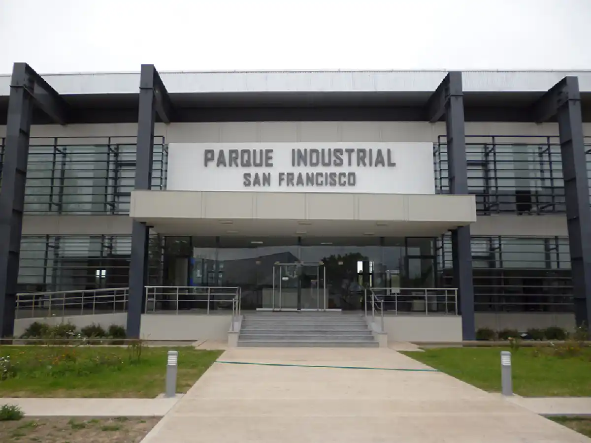 Capacitarán a pymes de la madera para optimizar costos industriales
