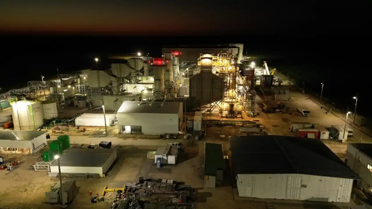 La planta termoeléctrica de SCC Power en San Pedro.