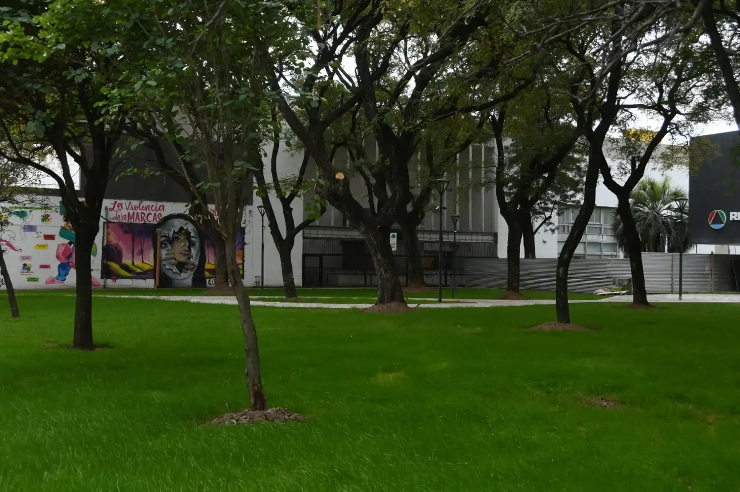 Plaza Italia sumará un nuevo espacio verde para la ciudad